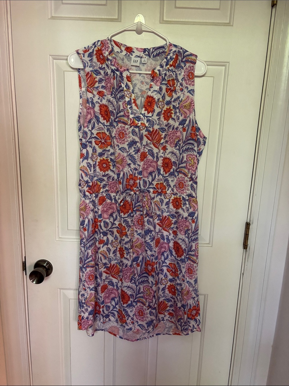 GAP Sleeveless Floral Midi Dress - White with Orange & Purple Print